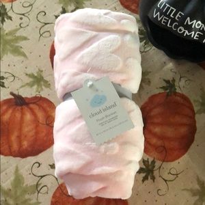 Pink baby blanket